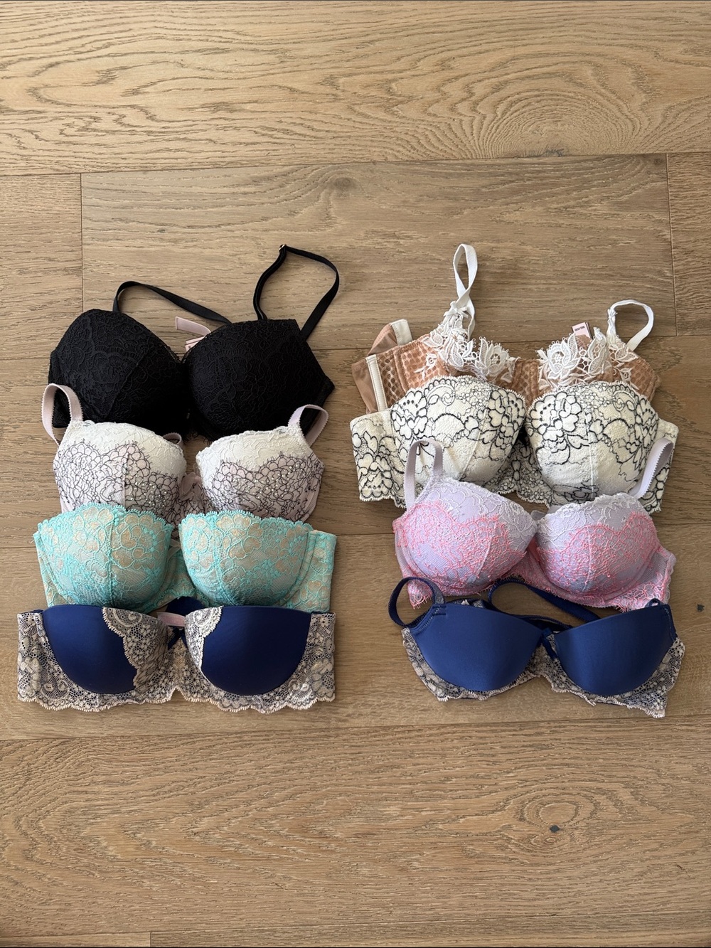 LOT OF 8 - Victoria’s Secret Dream Angel bras size 32C